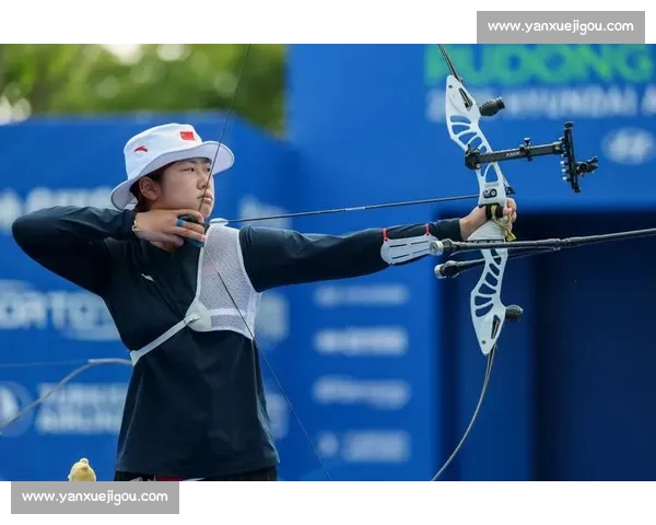 反曲弓比赛技巧与发展趋势分析及其在现代竞技射箭中的应用 反曲弓比赛技巧与发展趋势分析及其在现代竞技射箭中的应用